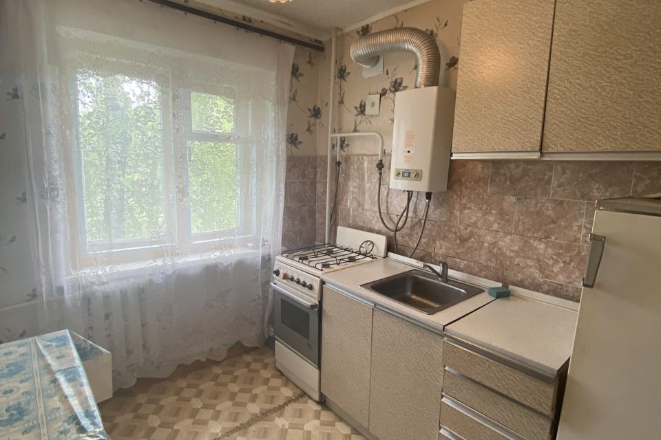 Продаётся 2-комнатная квартира, 42.6 м²