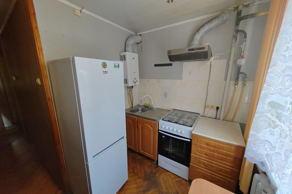 Продаётся 3-комнатная квартира, 41 м²