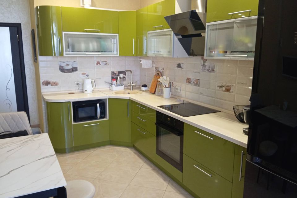 Продаётся 1-комнатная квартира, 46.6 м²