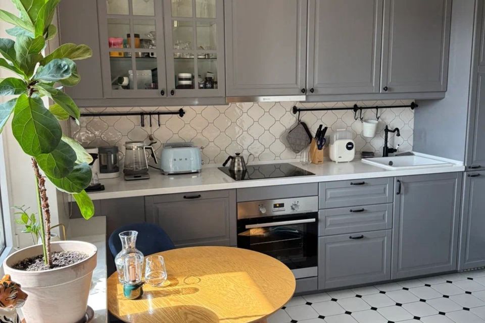 Продаётся 1-комнатная квартира, 50 м²