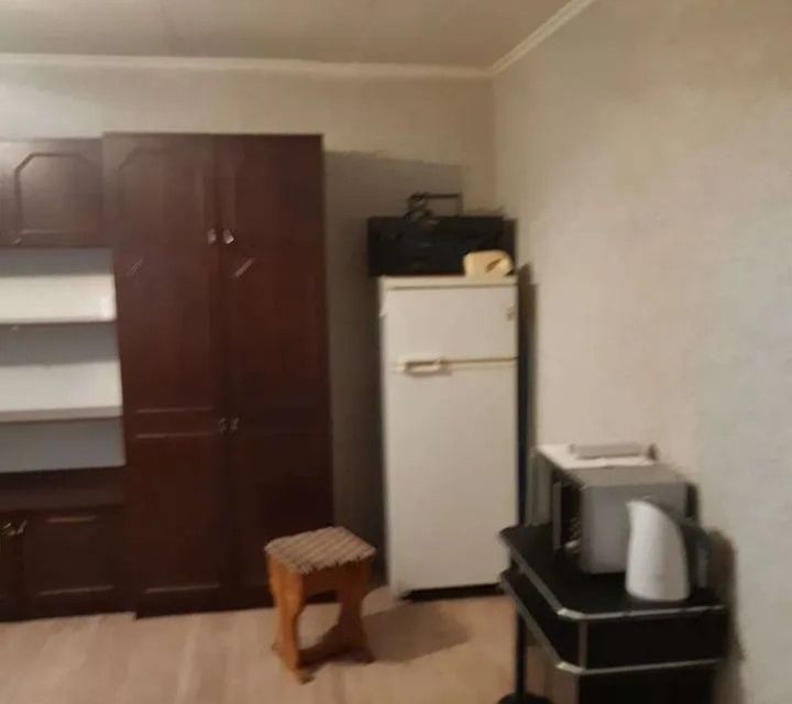 Продаётся комната в 3-комн. квартире, 17.8 м²