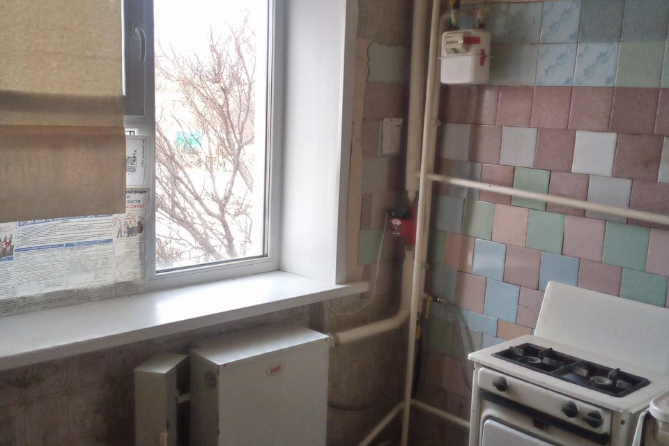 Продаётся 3-комнатная квартира, 51.7 м²