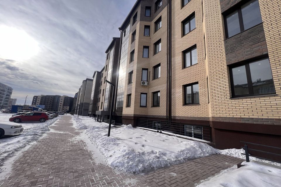 Продаётся 2-комнатная квартира, 72.49 м²