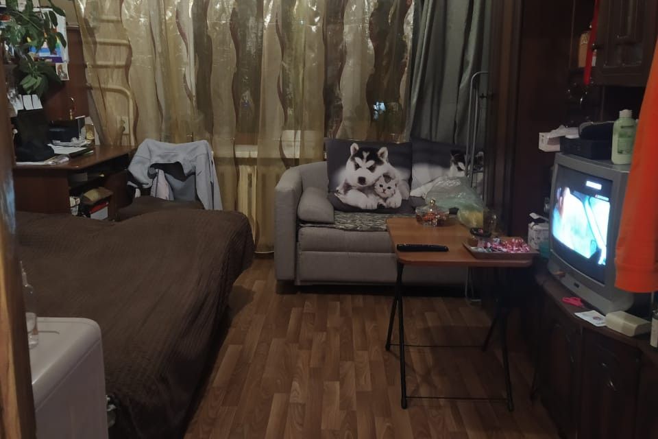 Продаётся комната в 1-комн. квартире, 18 м²