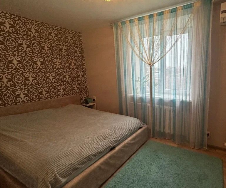Продаётся 3-комнатная квартира, 58.4 м²