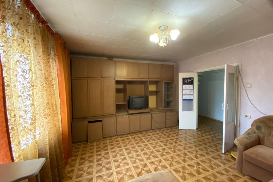 Продаётся 3-комнатная квартира, 67.8 м²