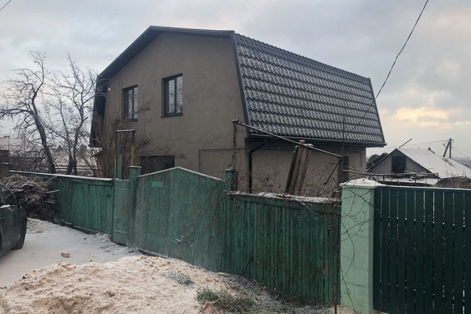 Продаётся 2-этажный дом, 120 м²