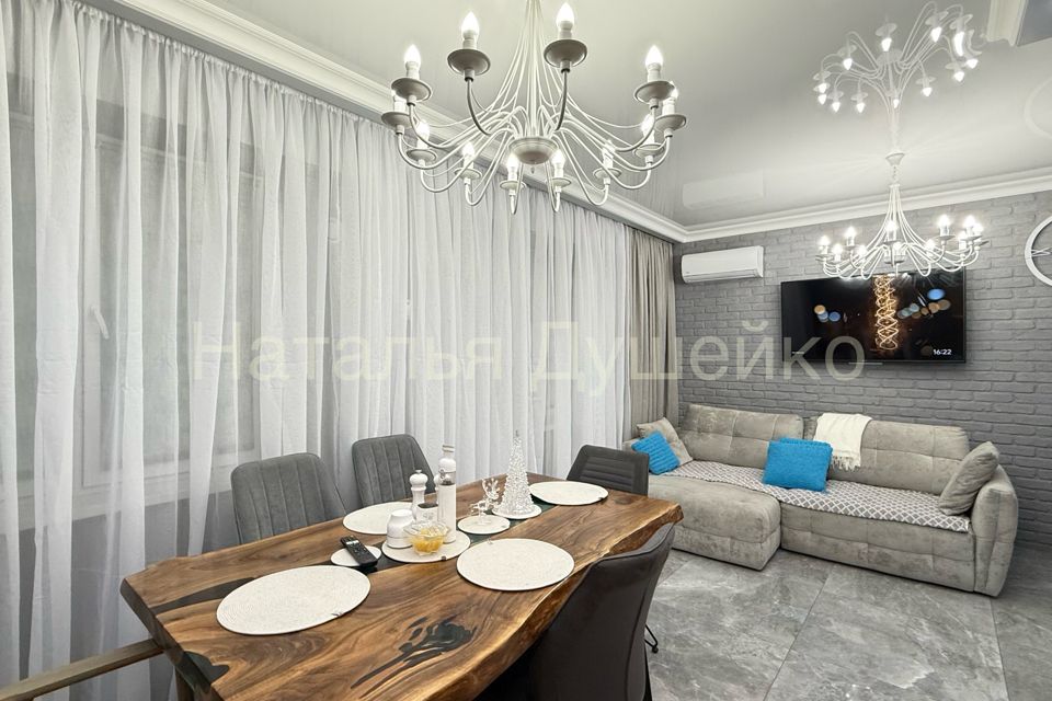 Продаётся 2-комнатная квартира, 78 м²