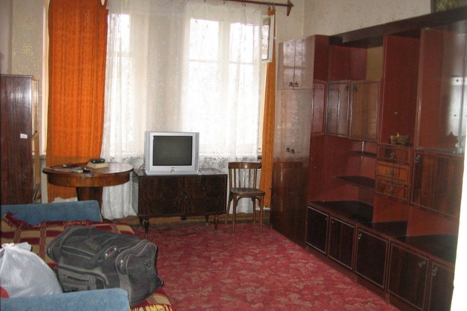 Сдаётся 2-комнатная квартира, 55 м²