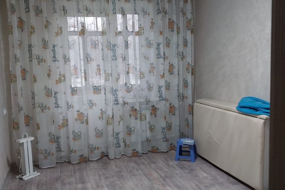 Продаётся 4-комнатная квартира, 79.8 м²