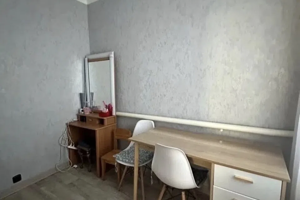 Продаётся 4-этажный дом, 140 м²