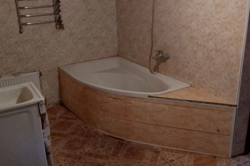 Продаётся 1-этажный дом, 120 м²