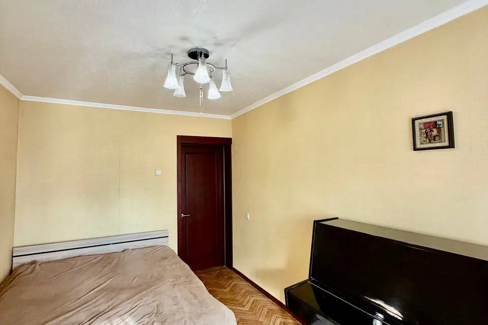 Продаётся 3-комнатная квартира, 63 м²