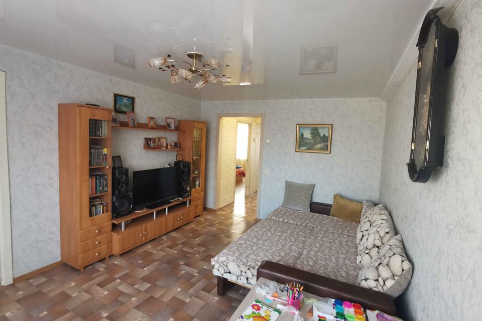 Продаётся 3-комнатная квартира, 60 м²