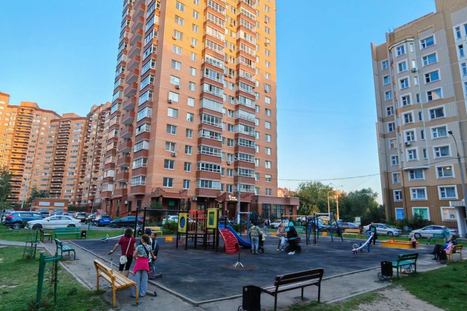 Продаётся 3-комнатная квартира, 90.1 м²
