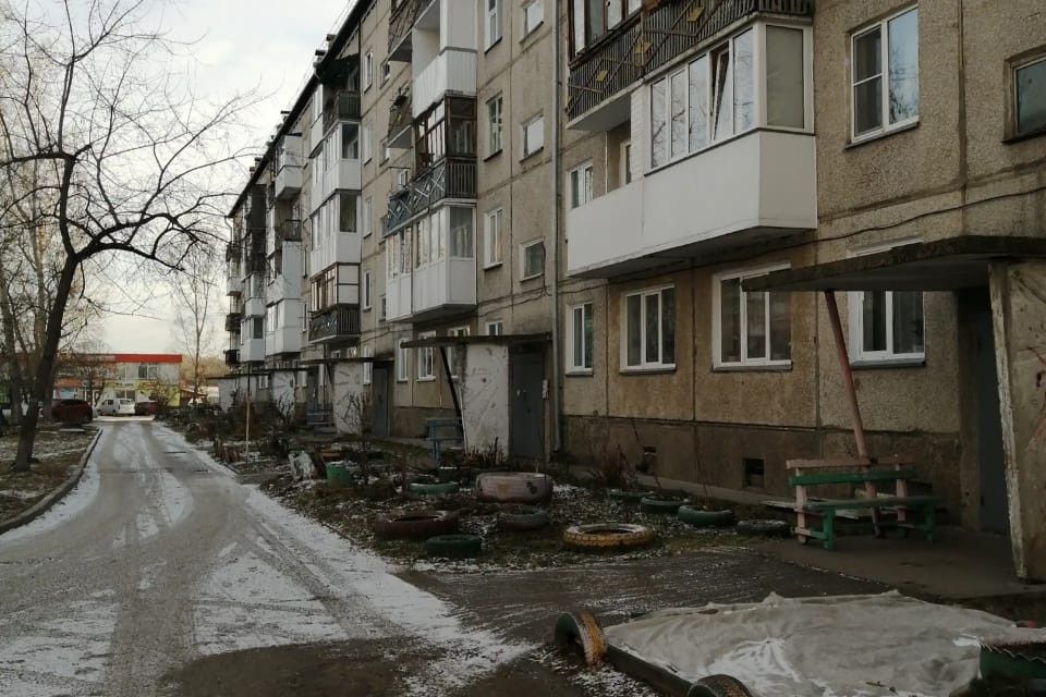 Продаётся 3-комнатная квартира, 47 м²
