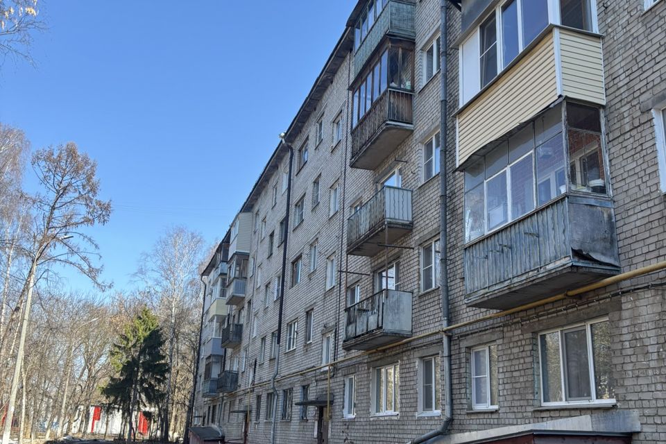 Продаётся 2-комнатная квартира, 42.4 м²