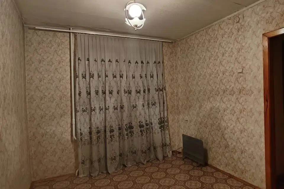 Продаётся 4-комнатная квартира, 82.9 м²