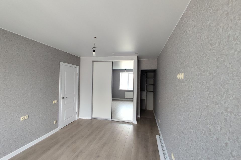 Продаётся 1-комнатная квартира, 40.4 м²