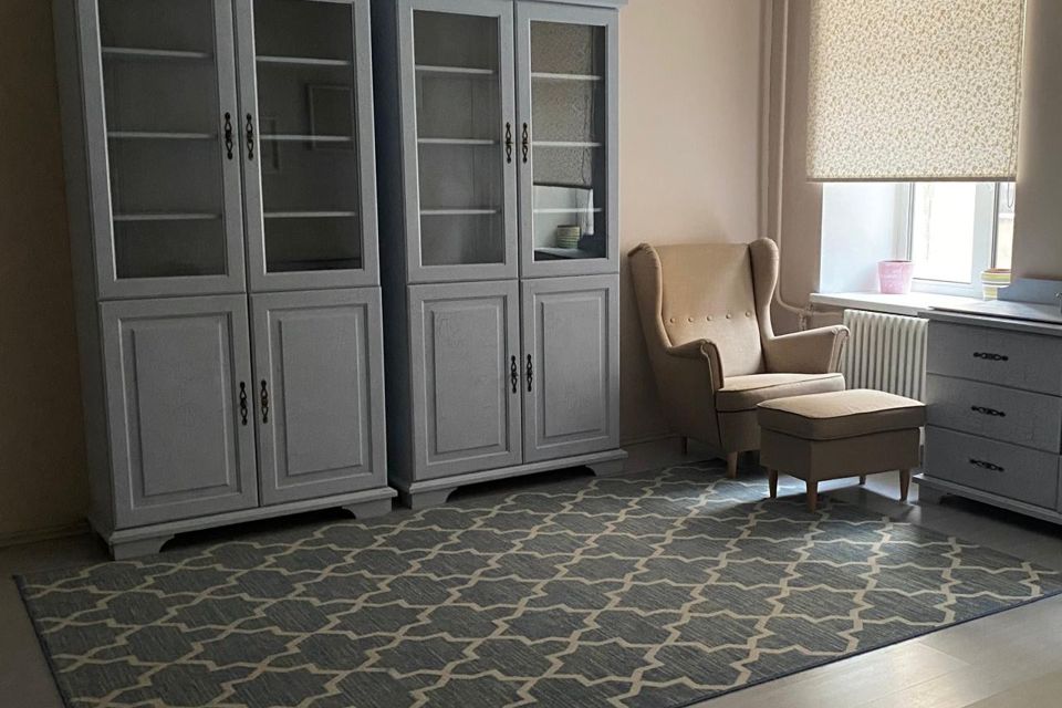 Продаётся 1-комнатная квартира, 43 м²