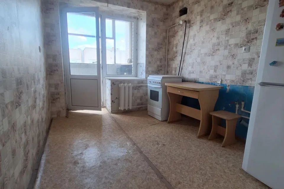 Продаётся 3-комнатная квартира, 55.9 м²