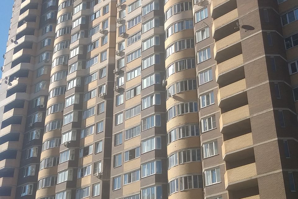 Продаётся 1-комнатная квартира, 38 м²