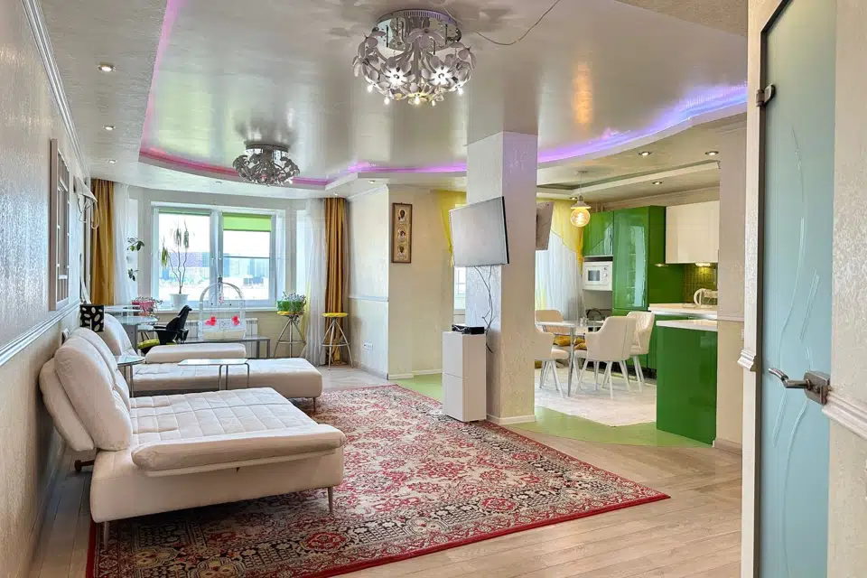 Продаётся 2-комнатная квартира, 82.5 м²