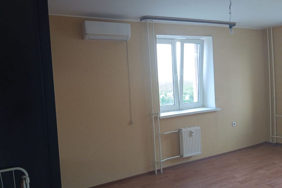 Продаётся 1-комнатная квартира, 43 м²