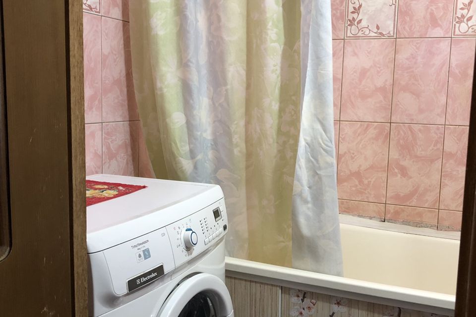 Продаётся 3-комнатная квартира, 63.1 м²