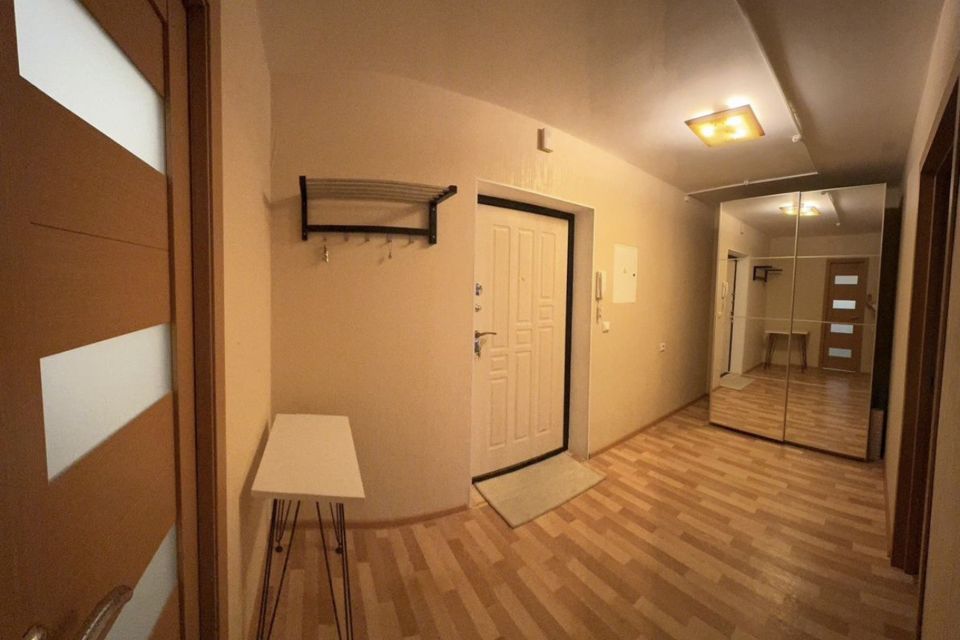 Продаётся 1-комнатная квартира, 44.7 м²