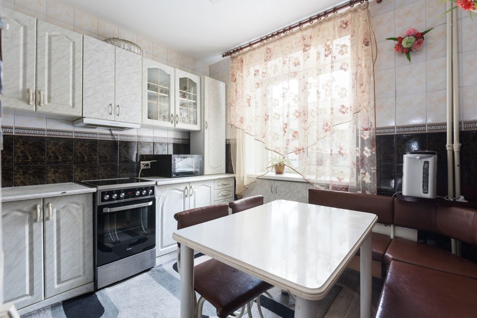 Продаётся 3-комнатная квартира, 82 м²