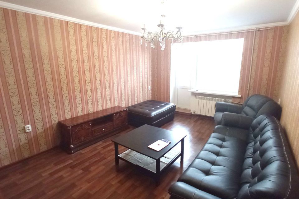 Продаётся 4-комнатная квартира, 80 м²