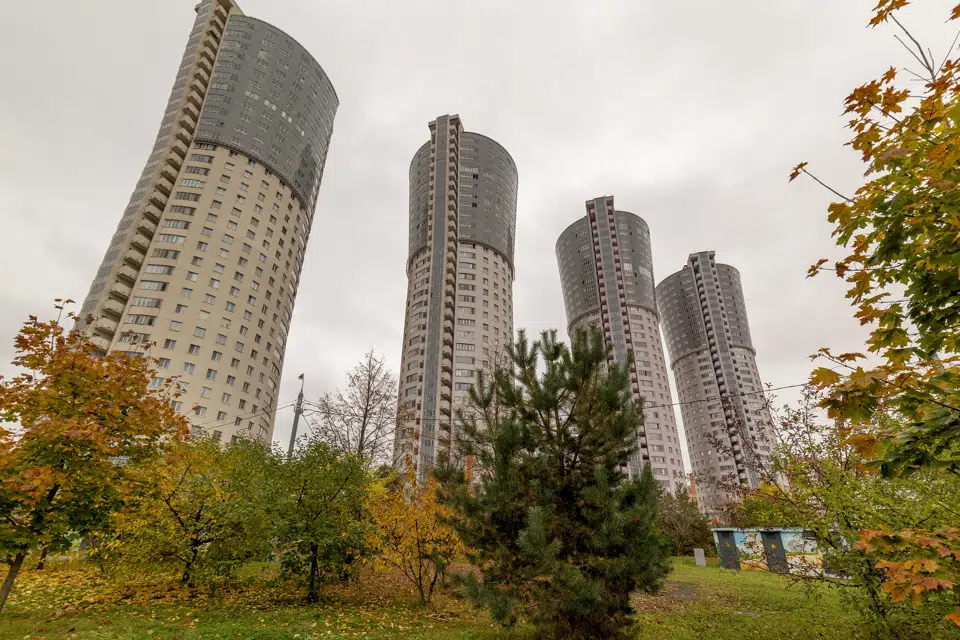Продаётся 4-комнатная квартира, 155 м²