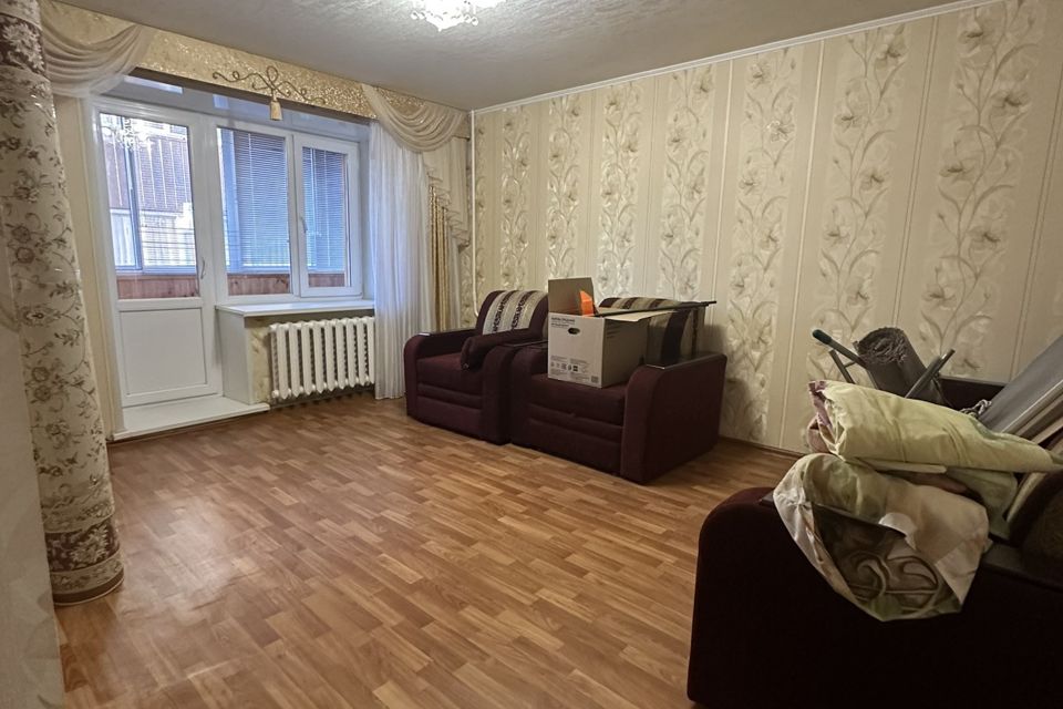 Продаётся 3-комнатная квартира, 60 м²