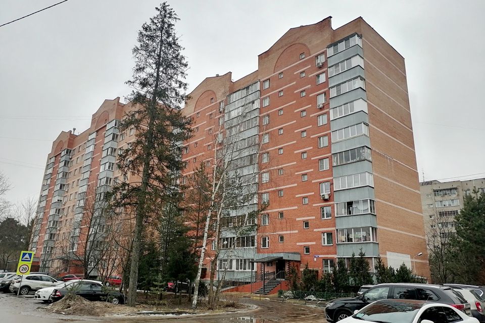 Продаётся 1-комнатная квартира, 37.2 м²