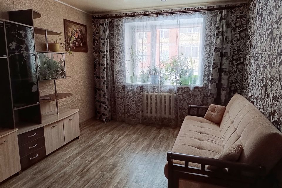 Продаётся 2-комнатная квартира, 42.8 м²
