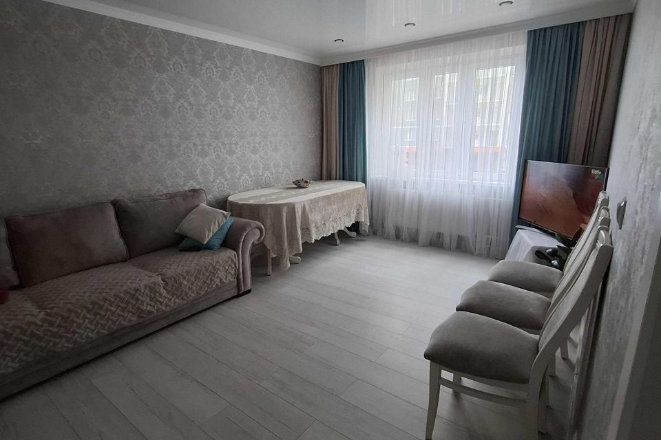 Продаётся 3-комнатная квартира, 95.6 м²