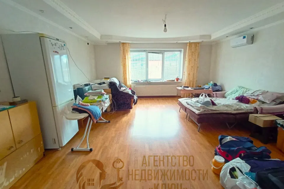 Продаётся 2-этажный дом, 210 м²
