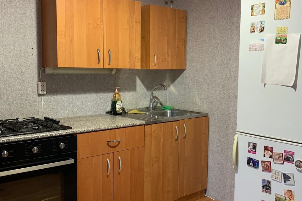 Продаётся 1-комнатная квартира, 37.4 м²
