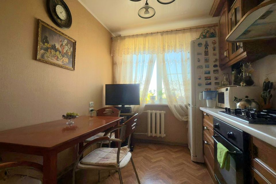 Продаётся 1-комнатная квартира, 50 м²