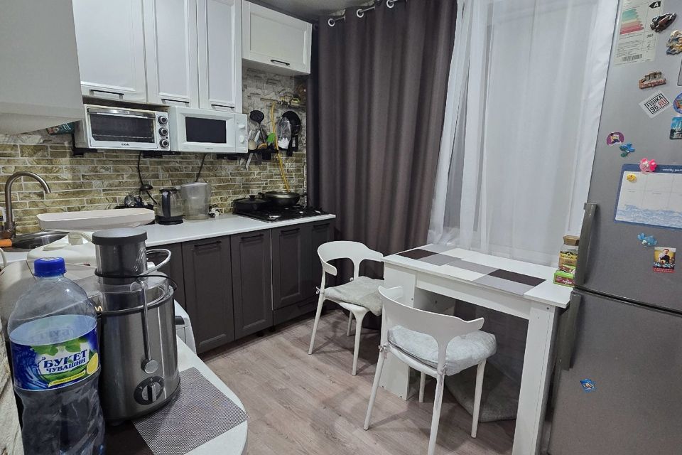 Продаётся 3-комнатная квартира, 58 м²
