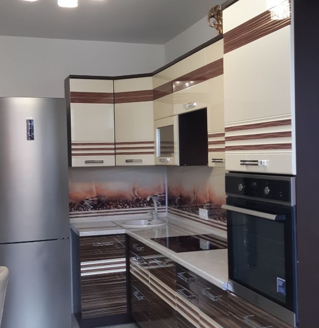 Продаётся 1-комнатная квартира, 38.3 м²