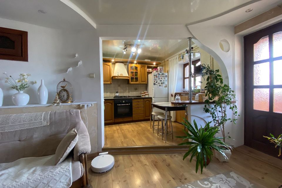 Продаётся 2-комнатная квартира, 58.8 м²