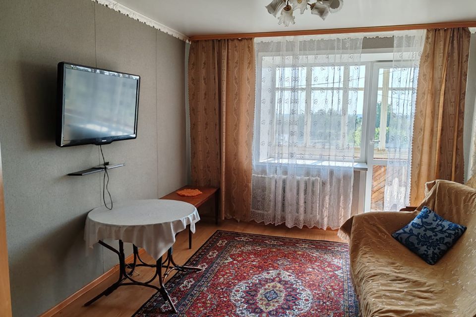 Продаётся 3-комнатная квартира, 58.5 м²
