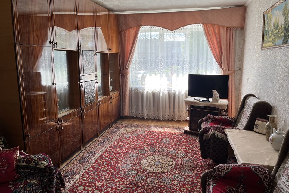 Продаётся 3-комнатная квартира, 62.4 м²