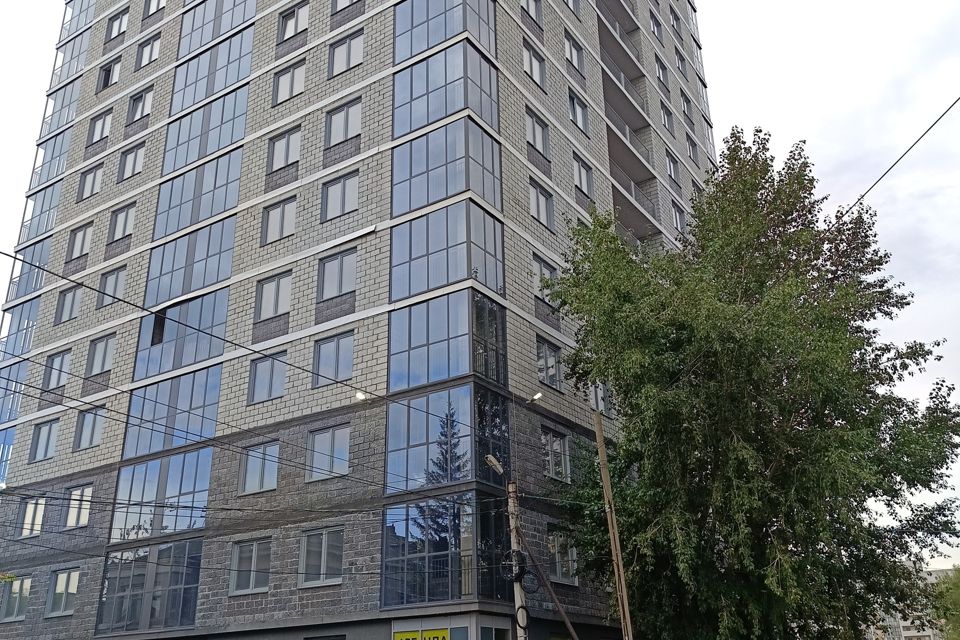 Продаётся 2-комнатная квартира, 61.5 м²