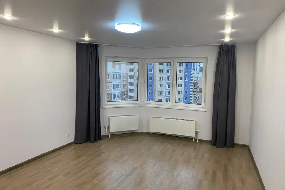 Продаётся 3-комнатная квартира, 97.8 м²