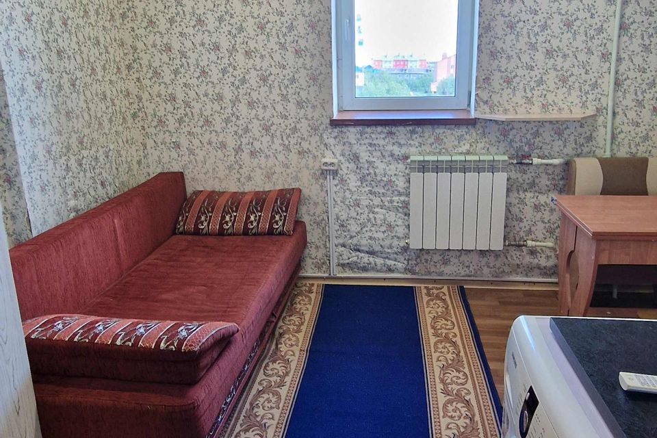 Продаётся комната в 1-комн. квартире, 13.6 м²