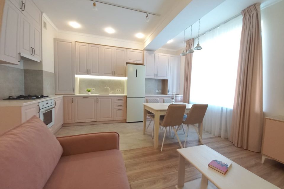 Продаётся 3-комнатная квартира, 74 м²