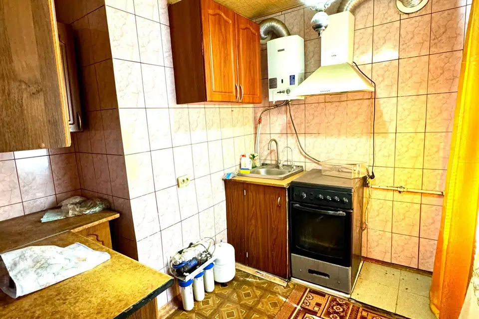 Продаётся 3-комнатная квартира, 58 м²